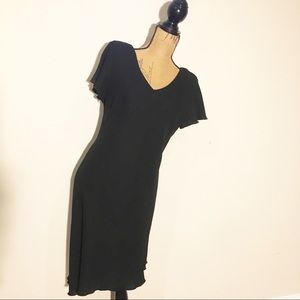 SL Fashions EUC Short ruffle short sleeve Midi sz 14 cocktail semi formal LBD
